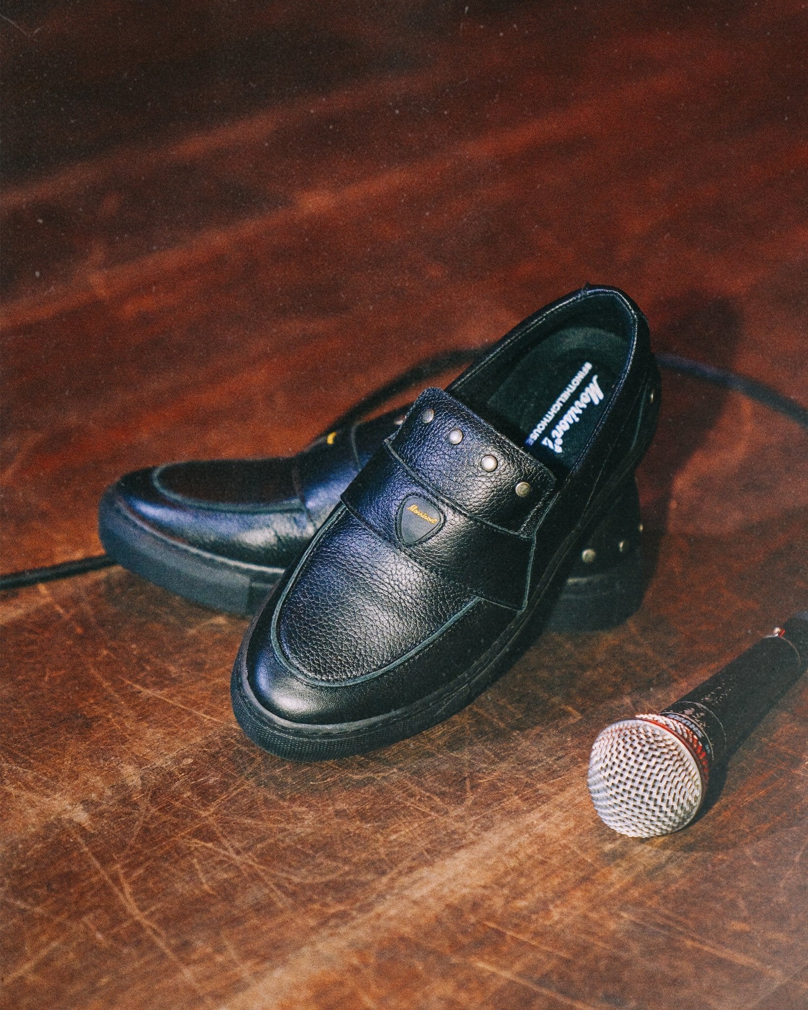 ROTTEN STUD SLIP ON - Image 6